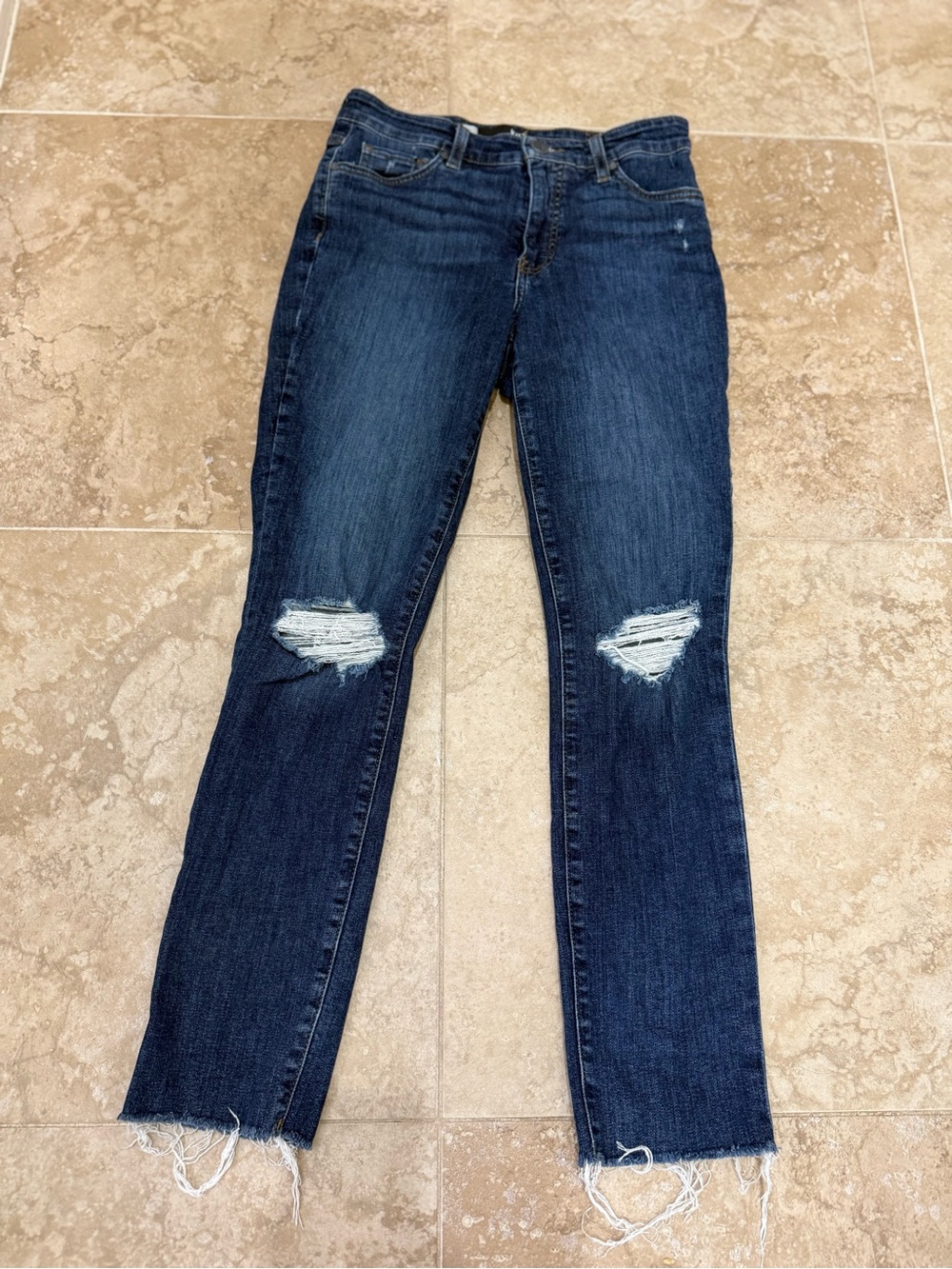 Kut from the Kloth Dark Blue Skinny Distressed Jeans Size 2